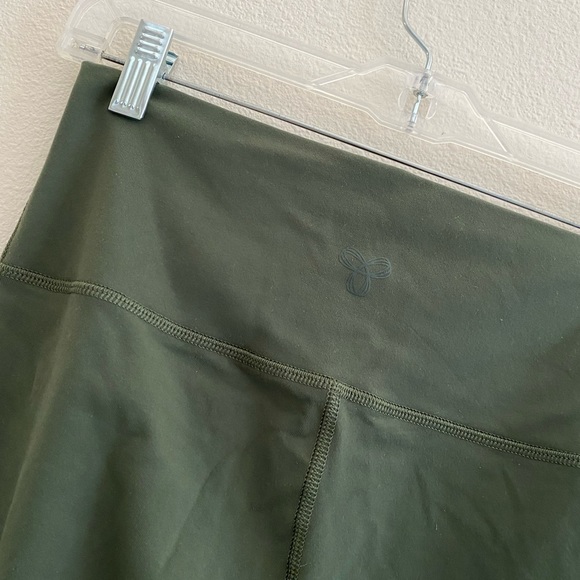 ARITZIA TnaLife atmosphere hi-rise full legging in Kombu size M new without tag - Picture 2 of 5
